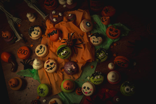 Halloween Macaron Monster Mix Box 10